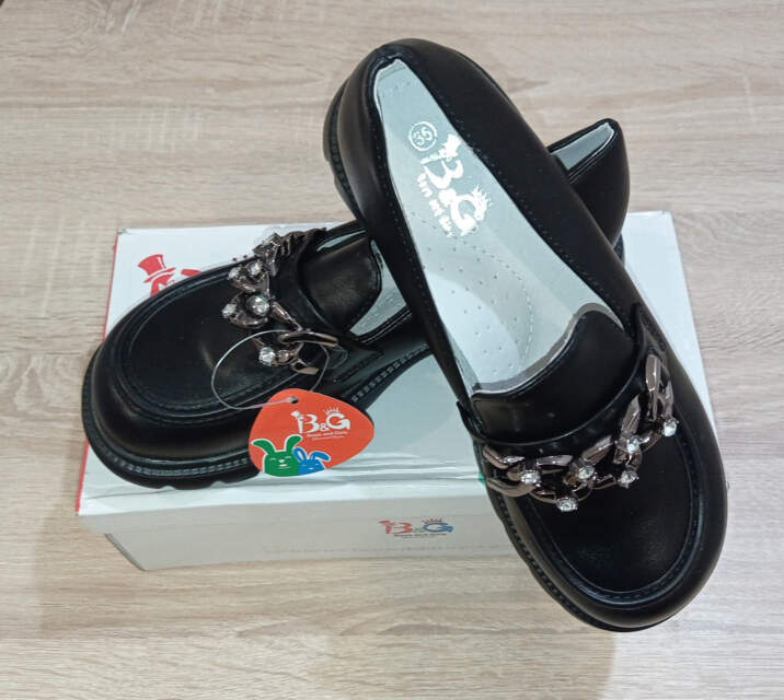 Туфли детские (школьная группа) торговой марки «B&G», артикул D838-2A, изготовитель «TAIZHOU NINCOS TRADE CO.,LTD» (Китай)